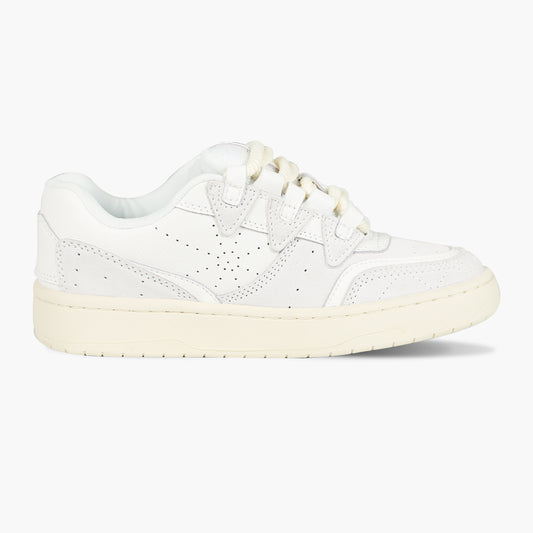 TNG Low Top aus weißem Wildleder