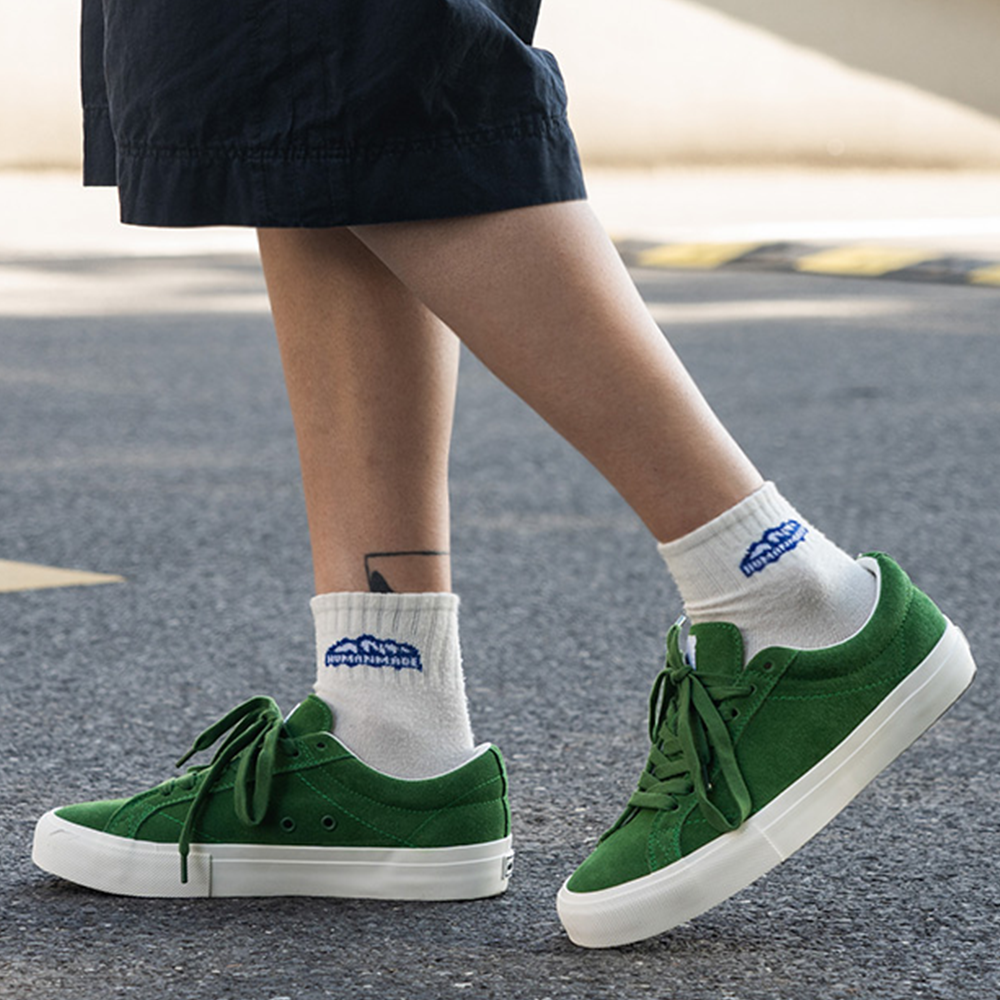 TOS Green low-top suede leather