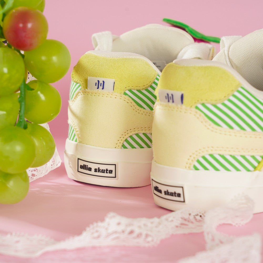 BAKE Grün gestreifte Low-Top-Schuhe