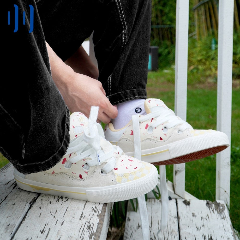 Chaussures de skateboard décontractées Ollieskate pour femmes, jolies chaussures rouges ornées d'abricot