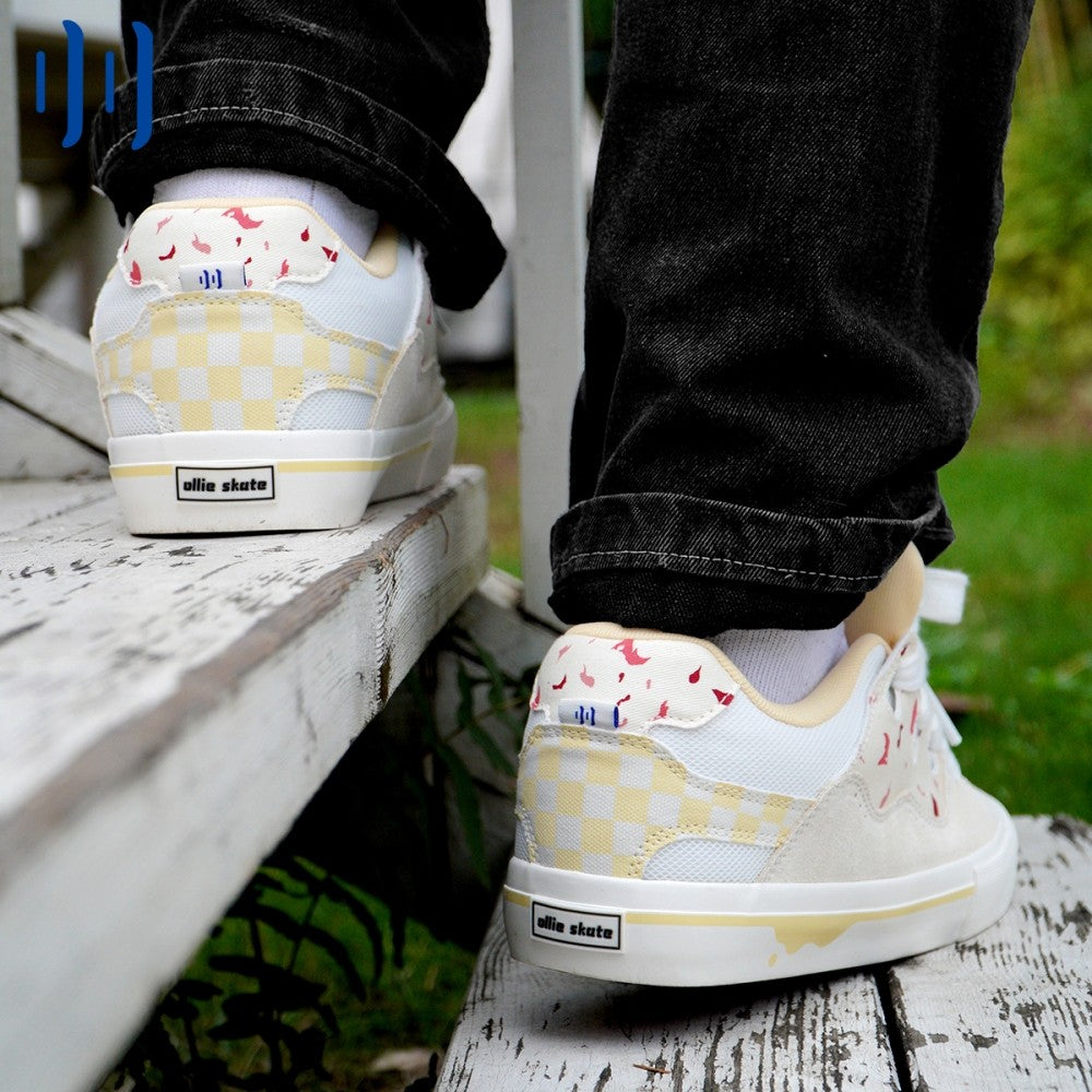 Chaussures de skateboard décontractées Ollieskate pour femmes, jolies chaussures rouges ornées d'abricot