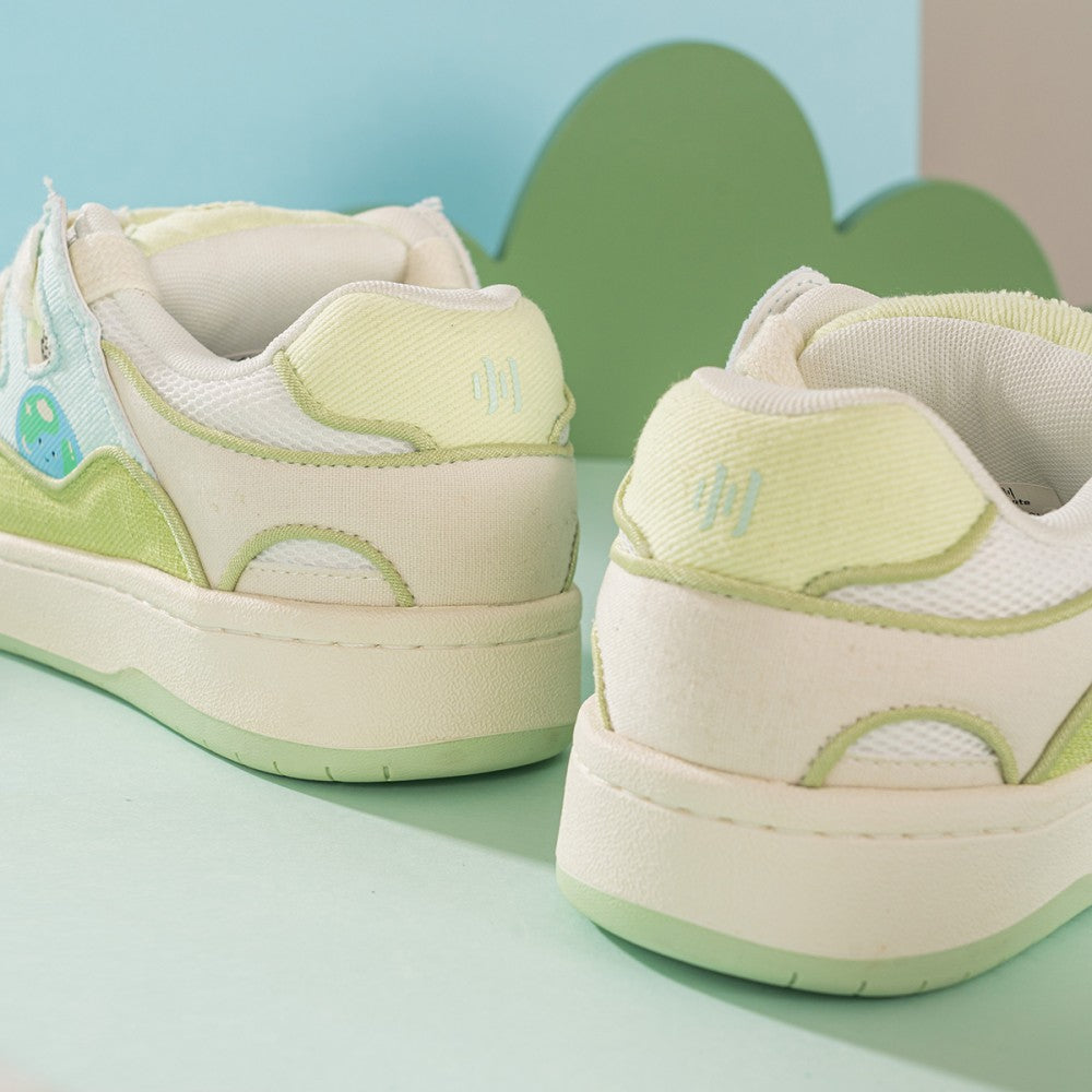 BAKE グラスグリーン プラットフォーム ロートップ シューズ