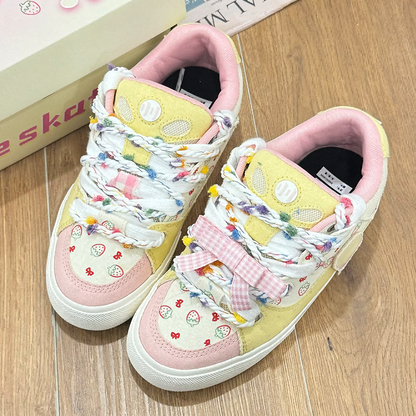 BAKE Yellow Strawberry Low Top