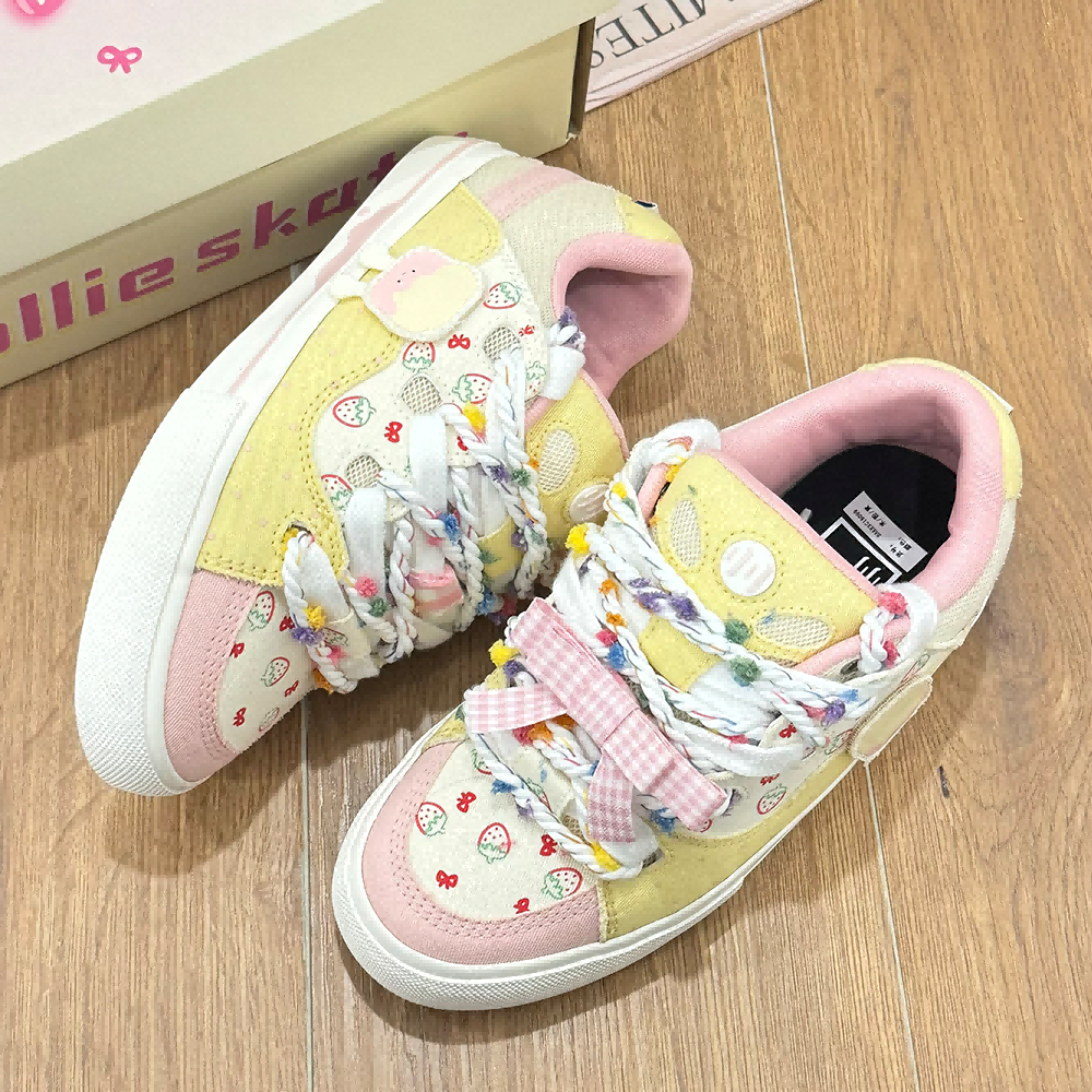 BAKE Yellow Strawberry Low Top